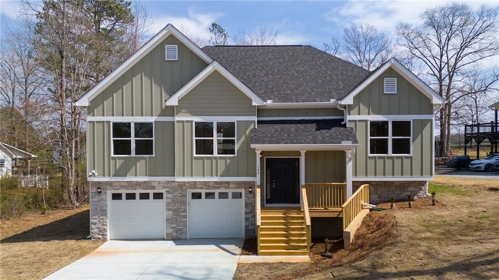 142 Hunter Dr NE, Calhoun, GA 30701 - photo 1