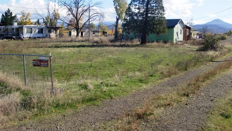 4090 Avenue H, White City, OR 97503 - photo 1