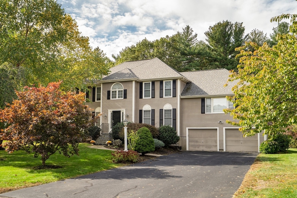 7 Stouffer Cir, Andover, MA 01810 - photo 1