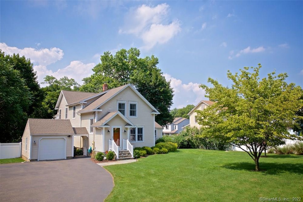 49 Wolfpit Ave, Norwalk, CT 06851 - photo 1