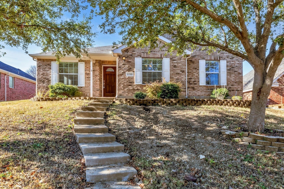 1299 Stanford Dr, Rockwall, TX 75087 - photo 1