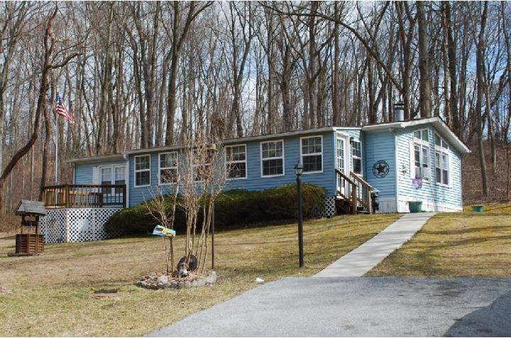 660 Marshall Rd, Glenmoore, PA 19343 - photo 1