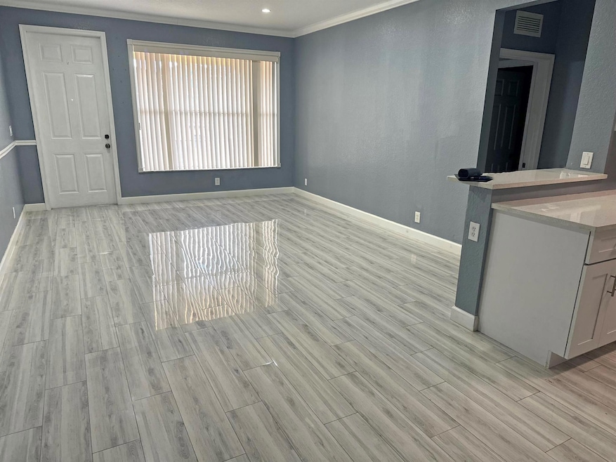 3553 Forest Hill Blvd unit 336, West Palm Beach, FL 33406 - photo 1