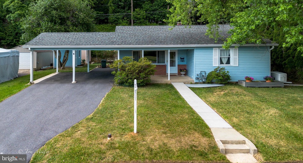 136 E Timonium Rd, Lutherville Timonium, MD 21093 - photo 1