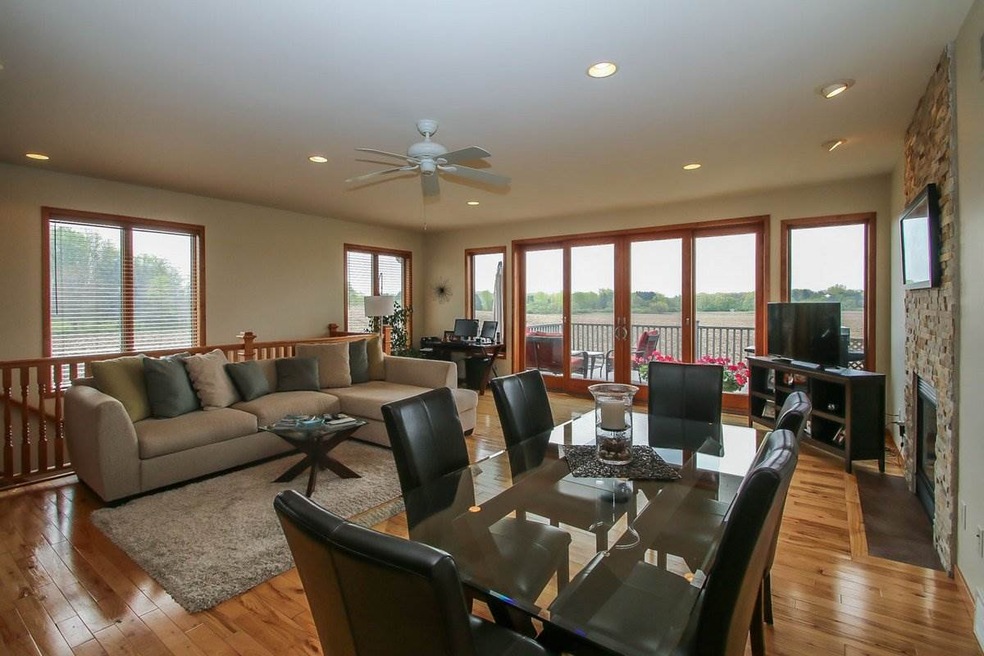 6103 Whalen Rd unit 2, Fitchburg, WI 53593 - photo 1