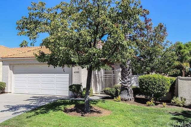 Beautiful single story home on a quiet interior st