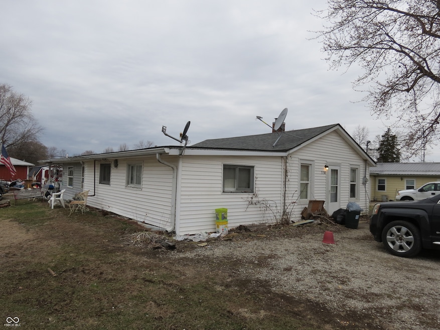 For Sale $160,000 • Co-Listing Agent