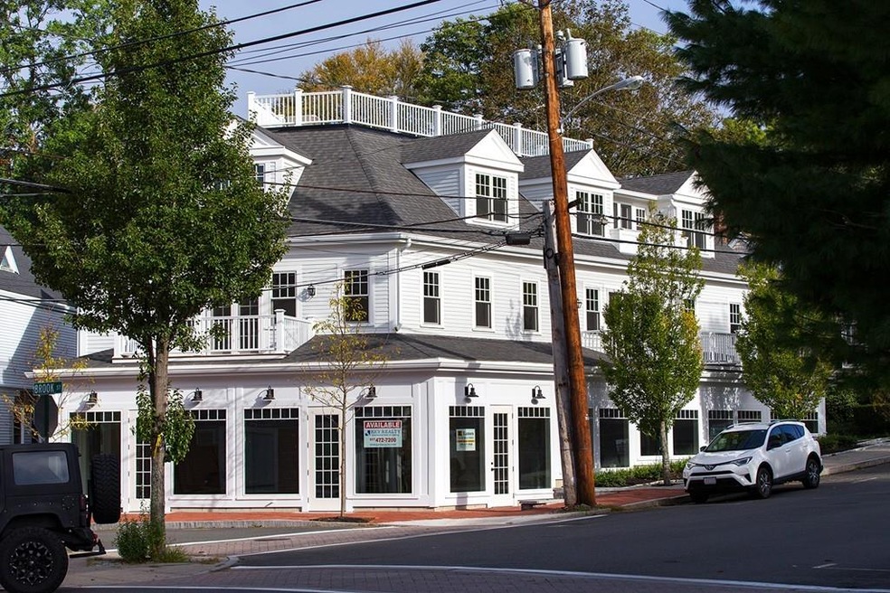 1 Brook St unit A, Cohasset, MA 02025 - photo 1