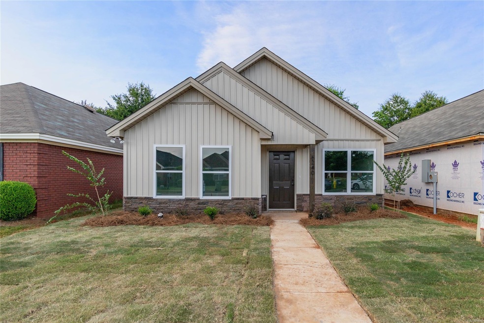 Picture of previous home that sold.  The front of 