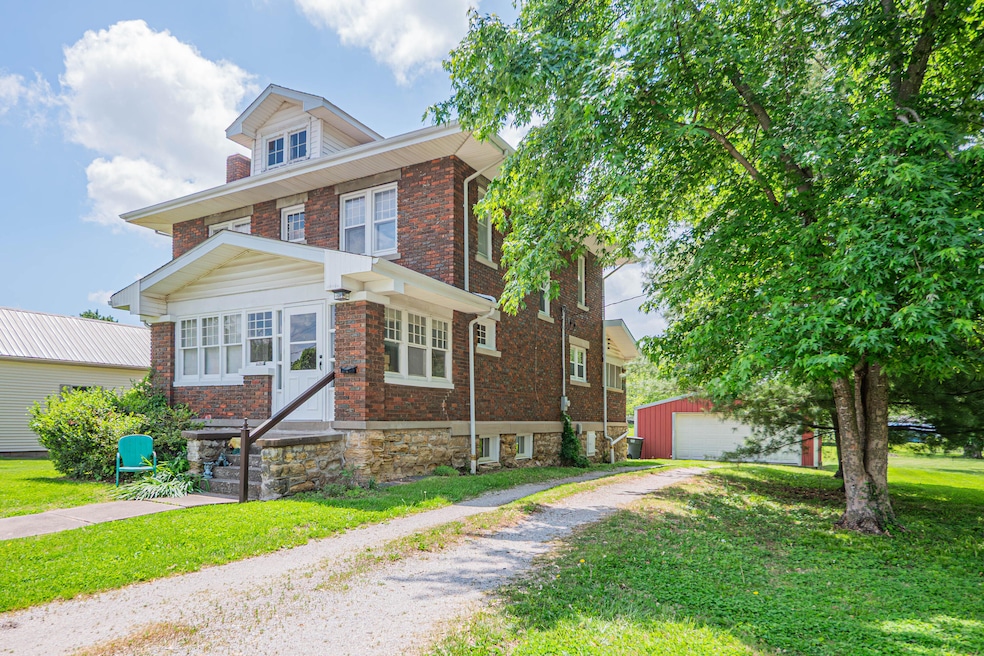 For Sale $199,900 • Co-Listing Agent