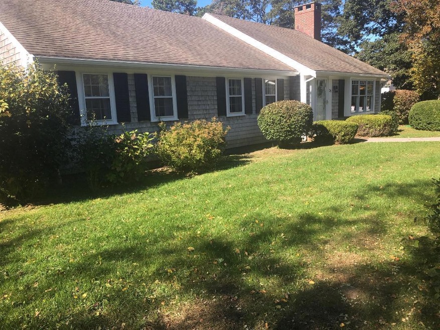 25 Ellis Landing exterior