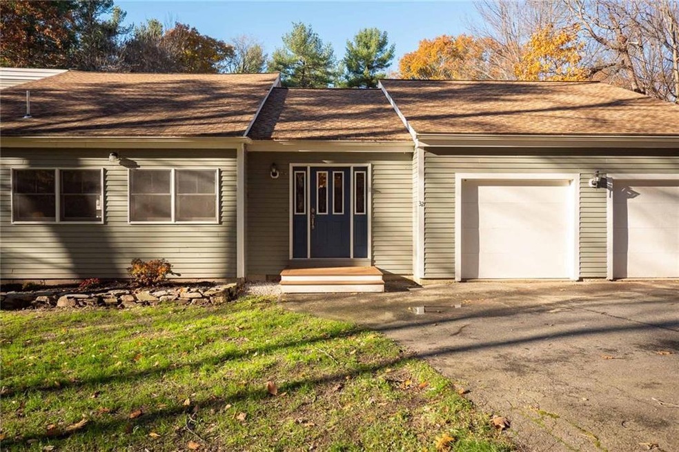 32 Ridgewood Dr, Kittery, ME 03904 - photo 1