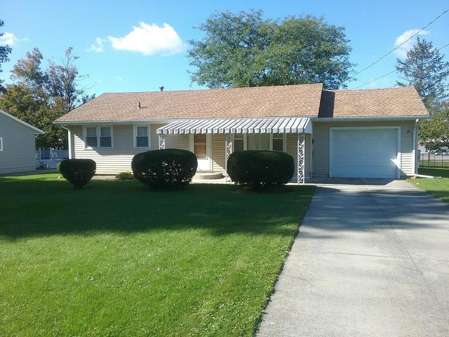 1133 Jefferson St, Bucyrus, OH 44820 - photo 1