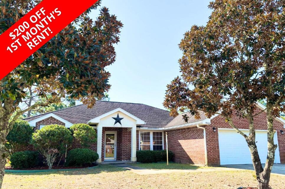 9561 Pouder Ln, Navarre, FL 32566 - photo 1