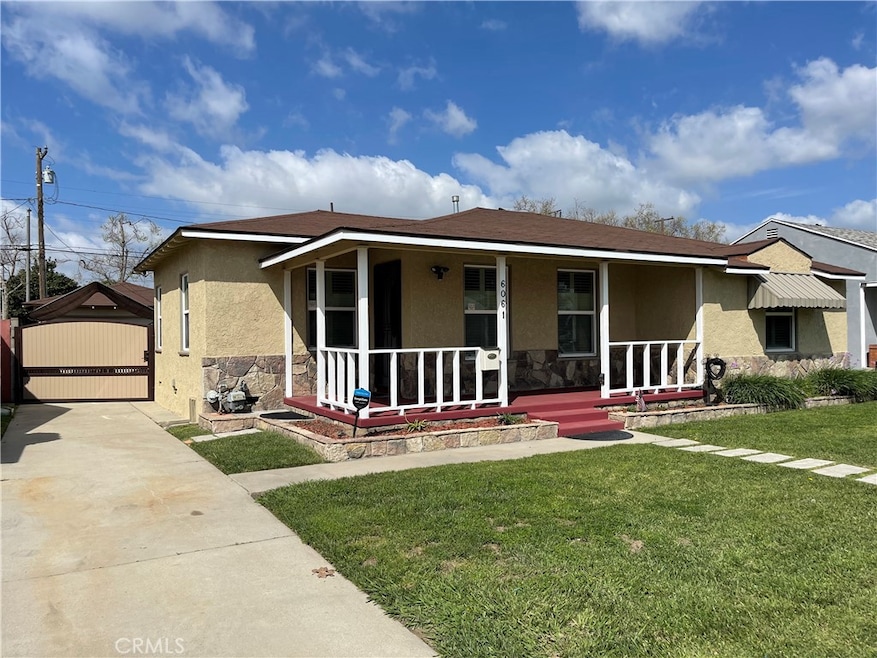 Sold $875,000 • Co-Listing Agent