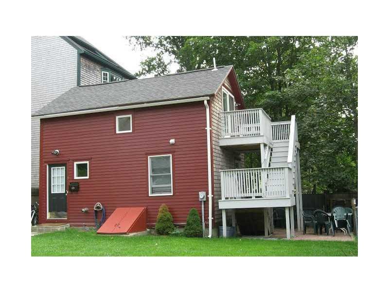 9 Bacheller St unit 9, Newport, RI 02840 - photo 1