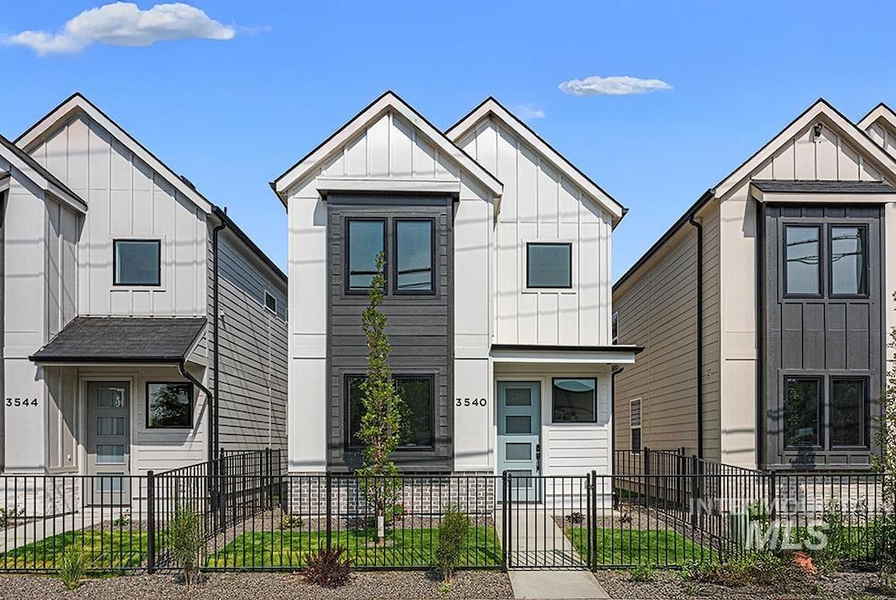 3540 W Anderson St, Boise, ID 83703 - photo 1