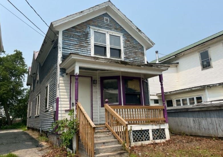 51 Williams St, Bellows Falls, VT 05101 - photo 1