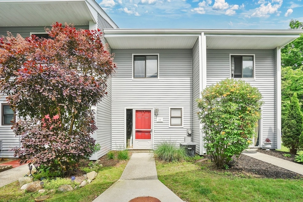 555 Russell Rd unit F39, Westfield, MA 01085 - photo 1