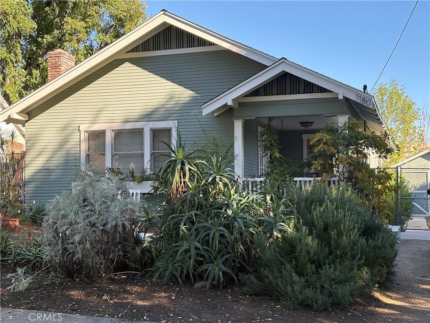 1180 N Hudson Ave, Pasadena, CA 91104 - photo 1