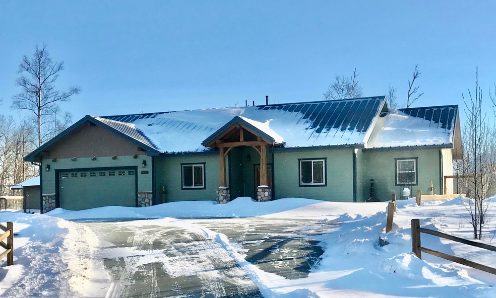 1519 N Hartley Cir, Palmer, AK 99645 - photo 1