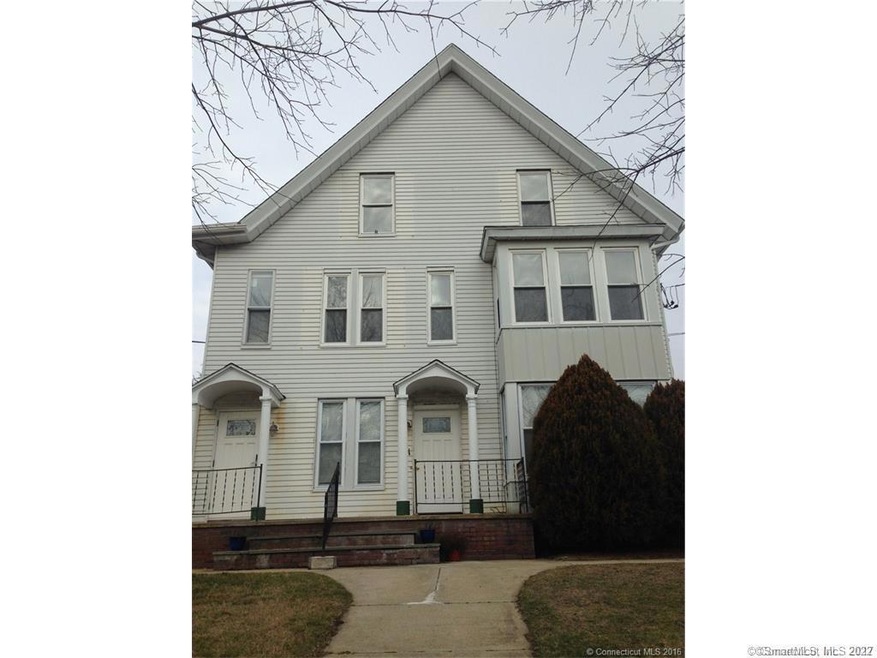 123 W Broad St unit 4, Pawcatuck, CT 06379 - photo 1