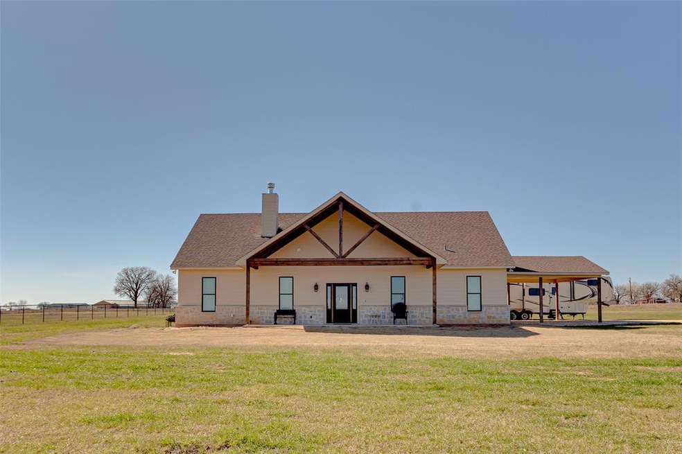 1155 Meadow Bend Cir, Stephenville, TX 76401 - photo 1