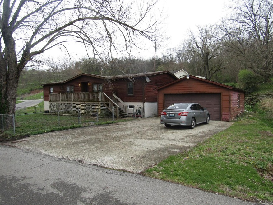 162 N Scruggs Ln, Frankfort, KY 40601 - photo 1