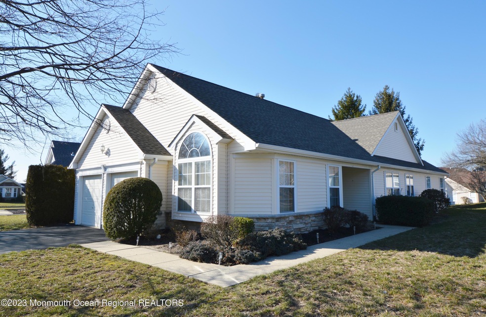 2736 Dalton Ln, Toms River, NJ 08755 - photo 1