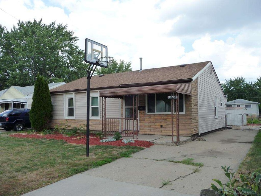 25264 Wiseman St, Roseville, MI 48066 - photo 1