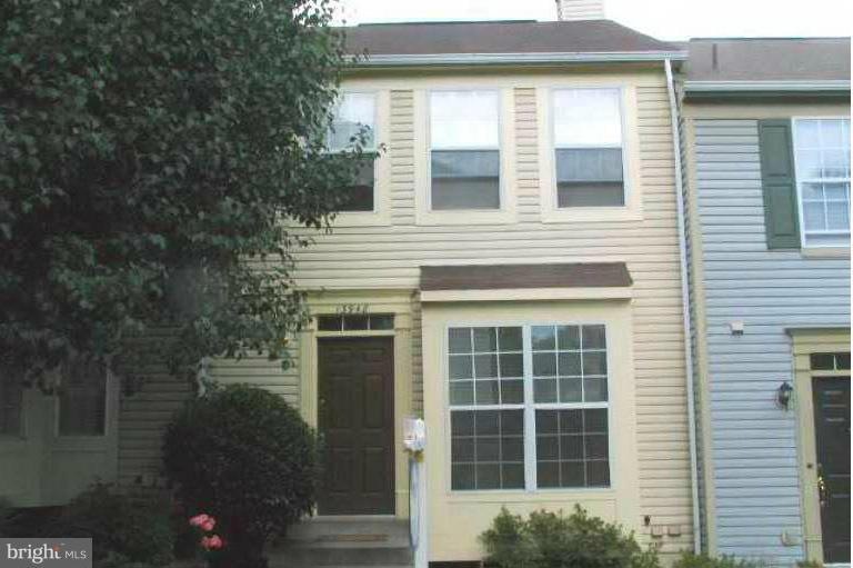 13948 Gunners Place, Centreville, VA 20121 - photo 1