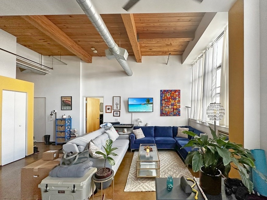 120 Holmes St unit 105, Quincy, MA 02171 - photo 1