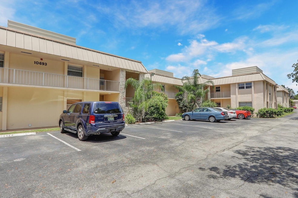 For Rent $2,100/month • Co-Listing Agent