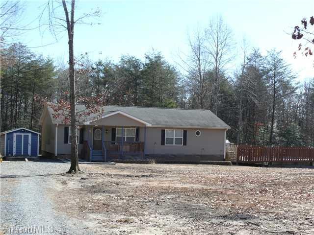 175 Deere Ln, Star, NC 27356 - photo 1