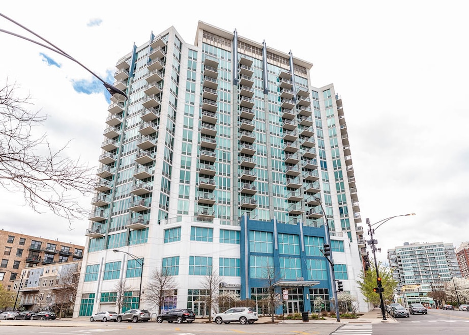 Lakeside Tower Condominiums unit 501, Chicago, IL 60616 - photo 1
