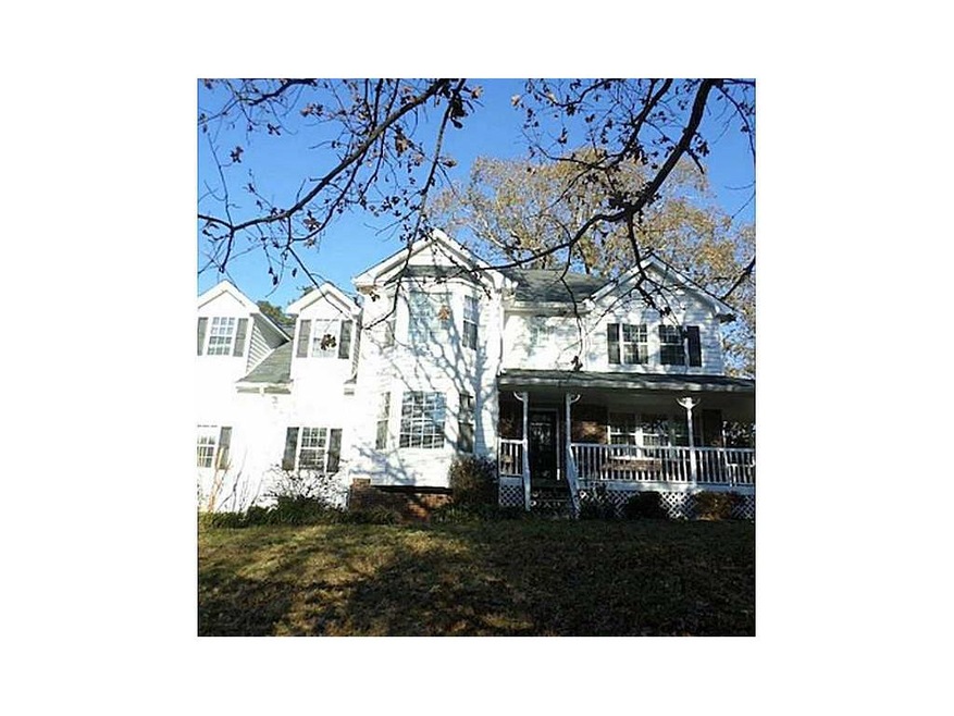 6615 Gigi Dr, Flowery Branch, GA 30542 - photo 1