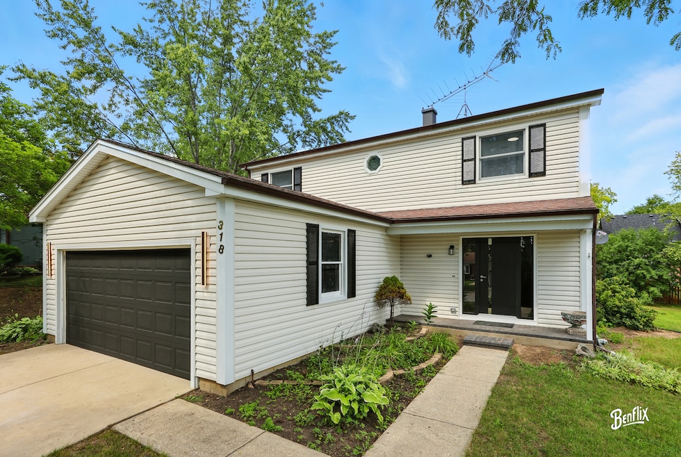 For Sale $429,999 • Co-Listing Agent