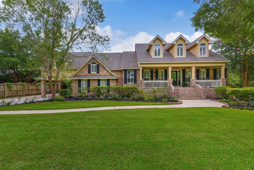 2102 Airline Dr, Friendswood, TX 77546 - photo 1