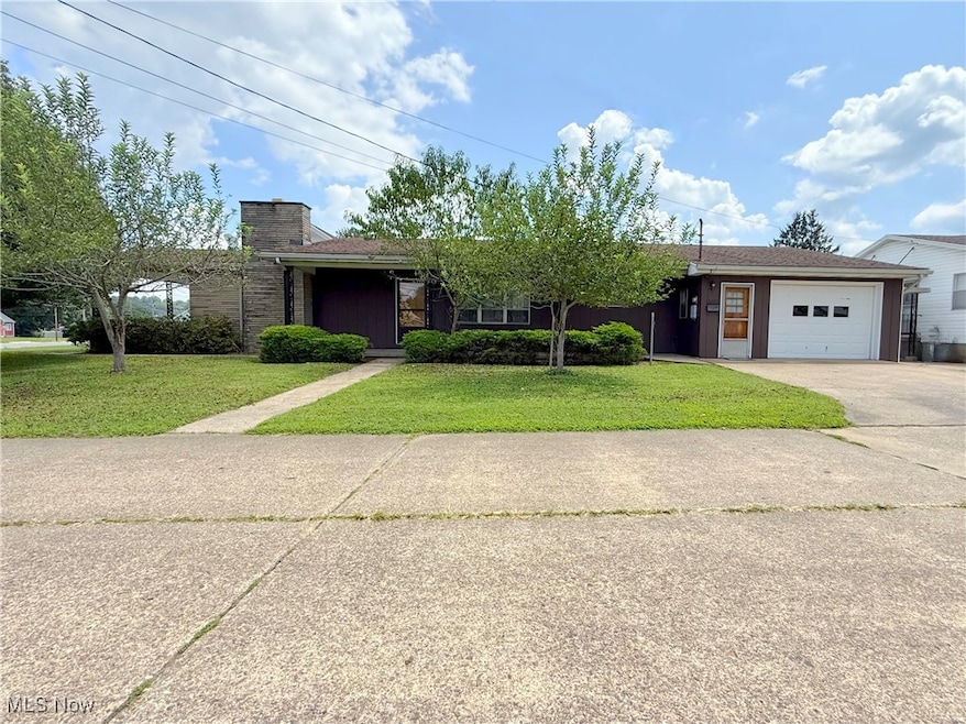 2022 & 2022 1/2 36th St, Parkersburg, WV 26104 - photo 1