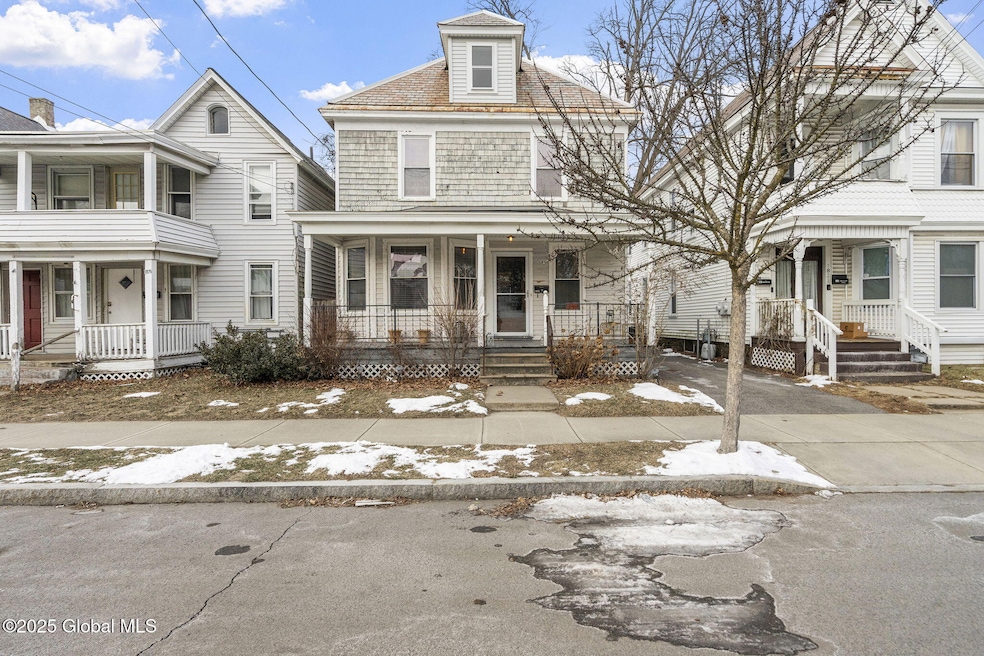 1-web-or-mls-1825-euclid-ave