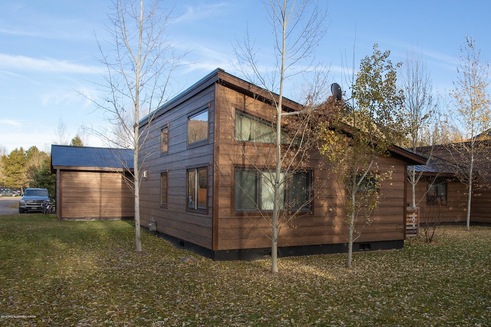 Exterior Master