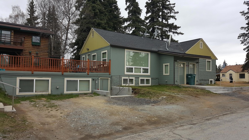 2001 W 34th Ave