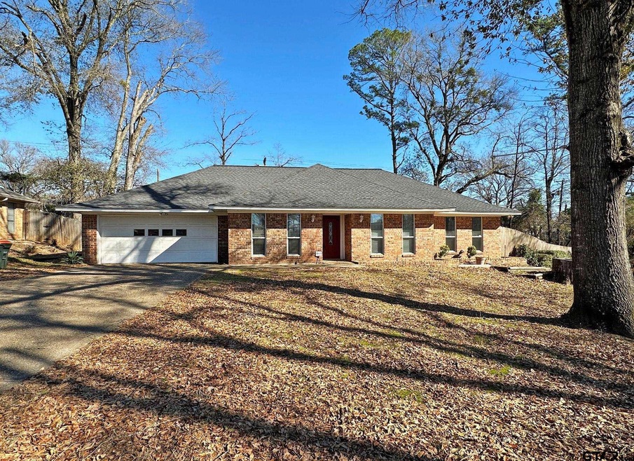 1819 Picadilly Place, Tyler, TX 75703 - photo 1