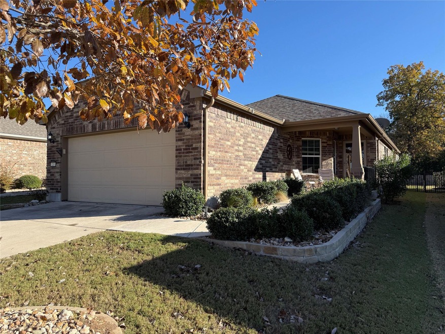 233 Hobby St, Georgetown, TX 78633 - photo 1