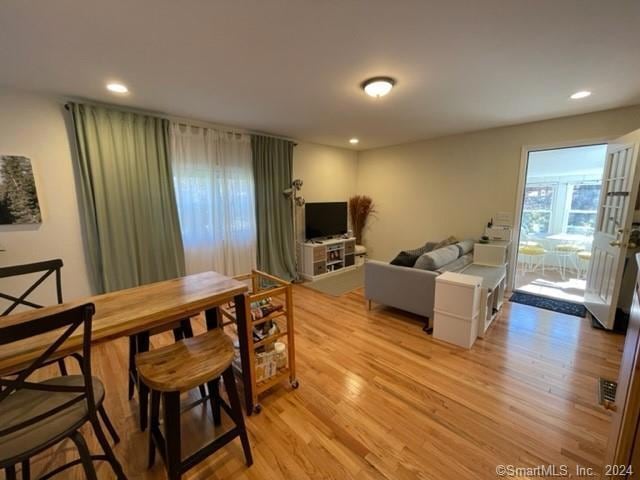 86 Pocahontas Rd, Redding, CT 06896 - photo 1