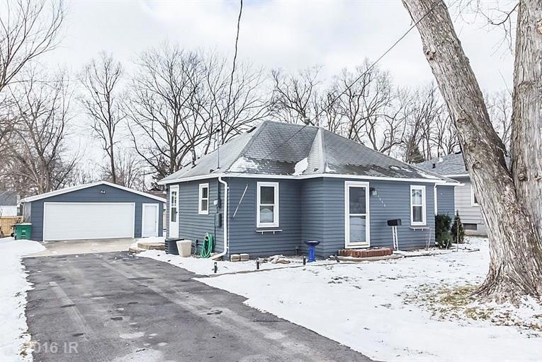 1030 68th St, Windsor Heights, IA 50324 - photo 1