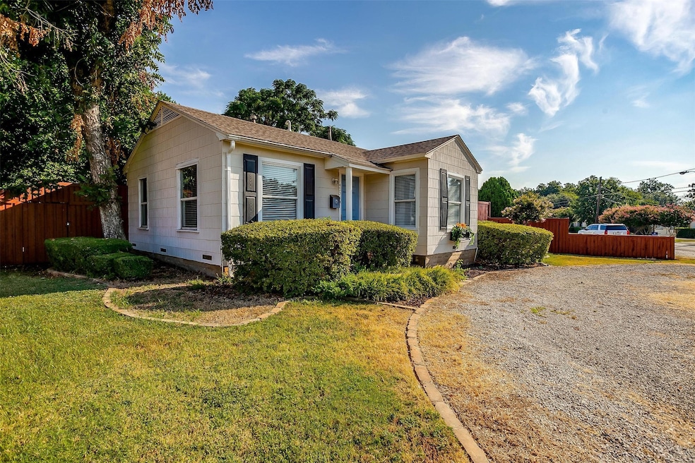 For Rent $2,300/month