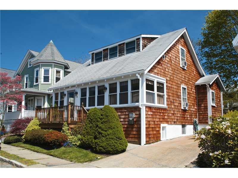 3 Apthorp Ave, Newport, RI 02840 - photo 1