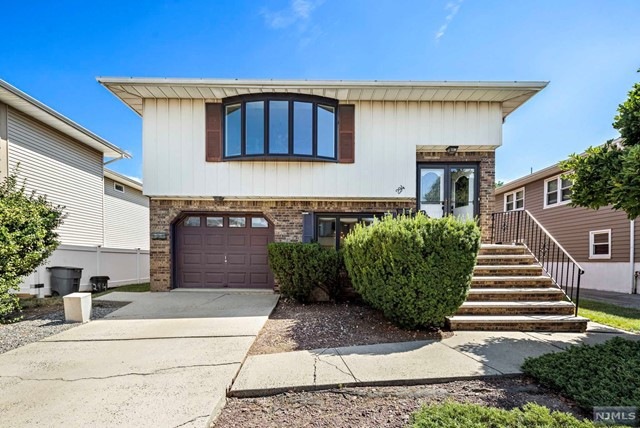 294 Julianne Terrace unit 1, Secaucus, NJ 07094 - photo 1