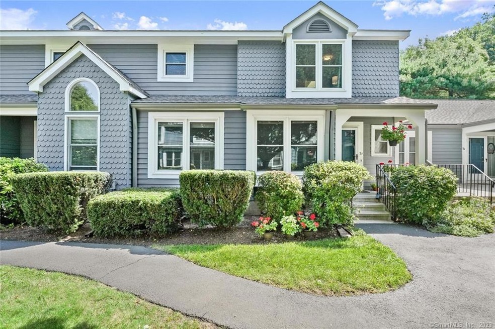 71 Fawn Ridge Ln unit 71, Norwalk, CT 06851 - photo 1
